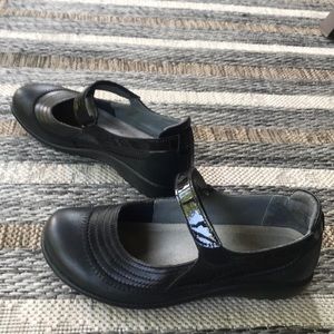Naot Mary Jane shoes